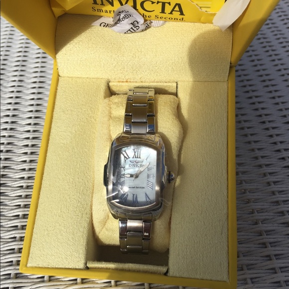 Invicta Lupah Stainless Steel - Picture 4 of 5